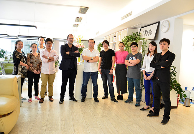 6新聞-15西班牙創始人親赴李華清設計_03-04